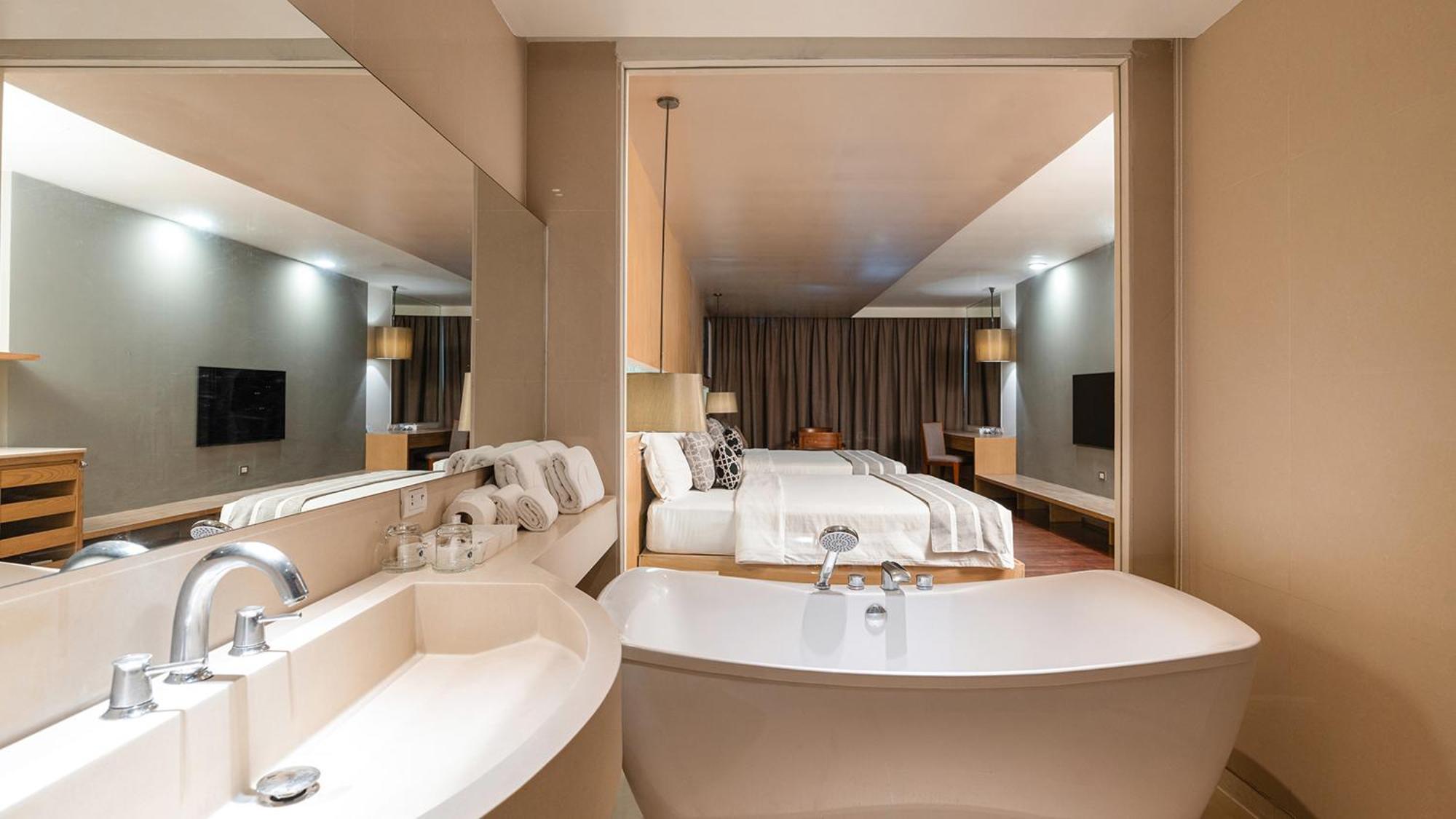 Sunset Grand Deluxe met Toegang tot Zwembad